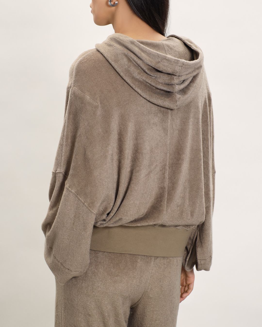 Купить Свитшот JACOB LEE