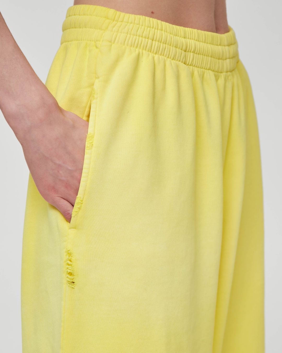 Купить Брюки MAINLESS