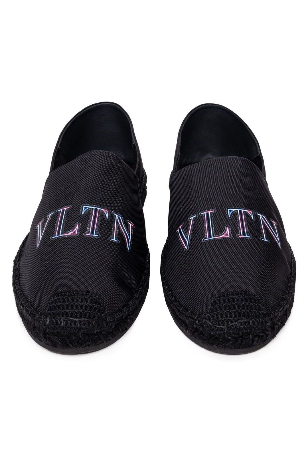 Купить Туфли VALENTINO