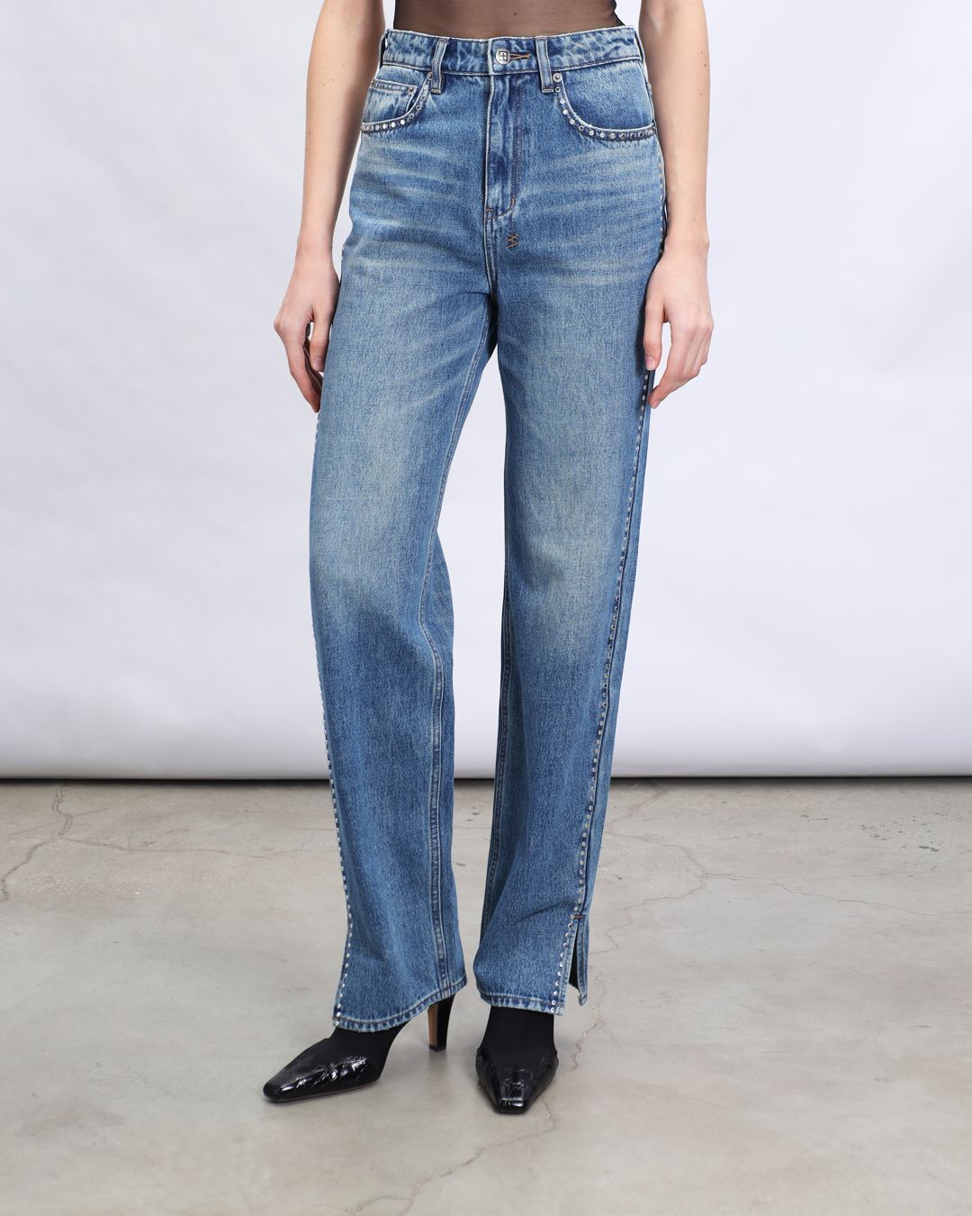 Купить Джинсы KSUBI