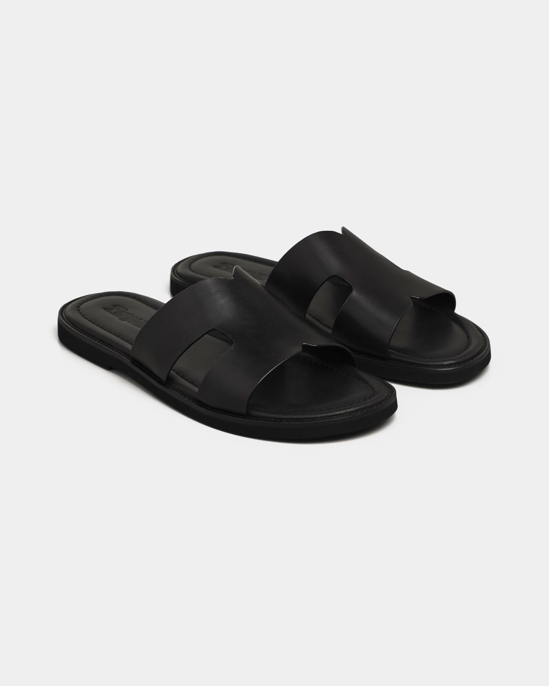 Купить Сандалии FARGONI