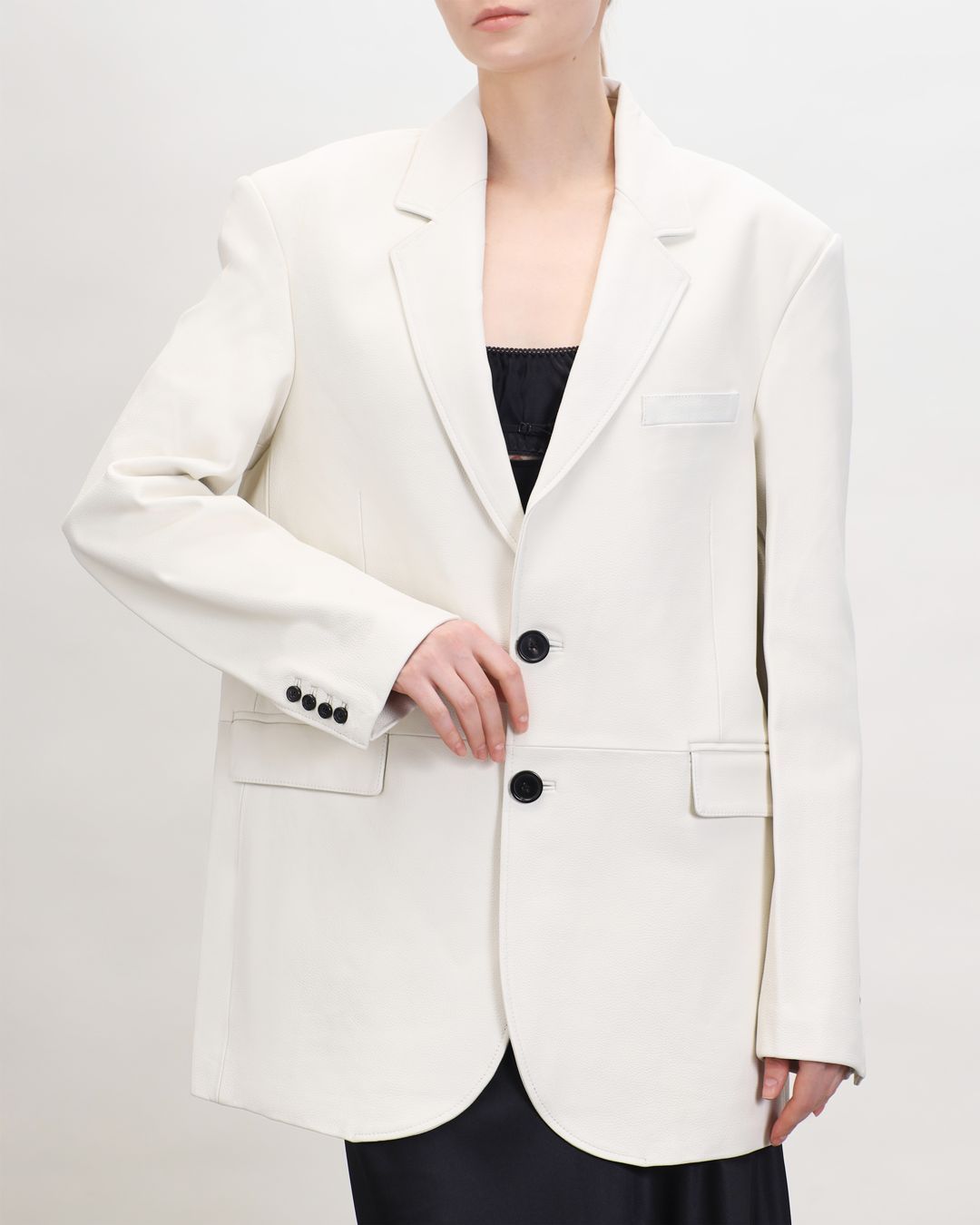 Купить Жакет кожаный SENCELLERIE