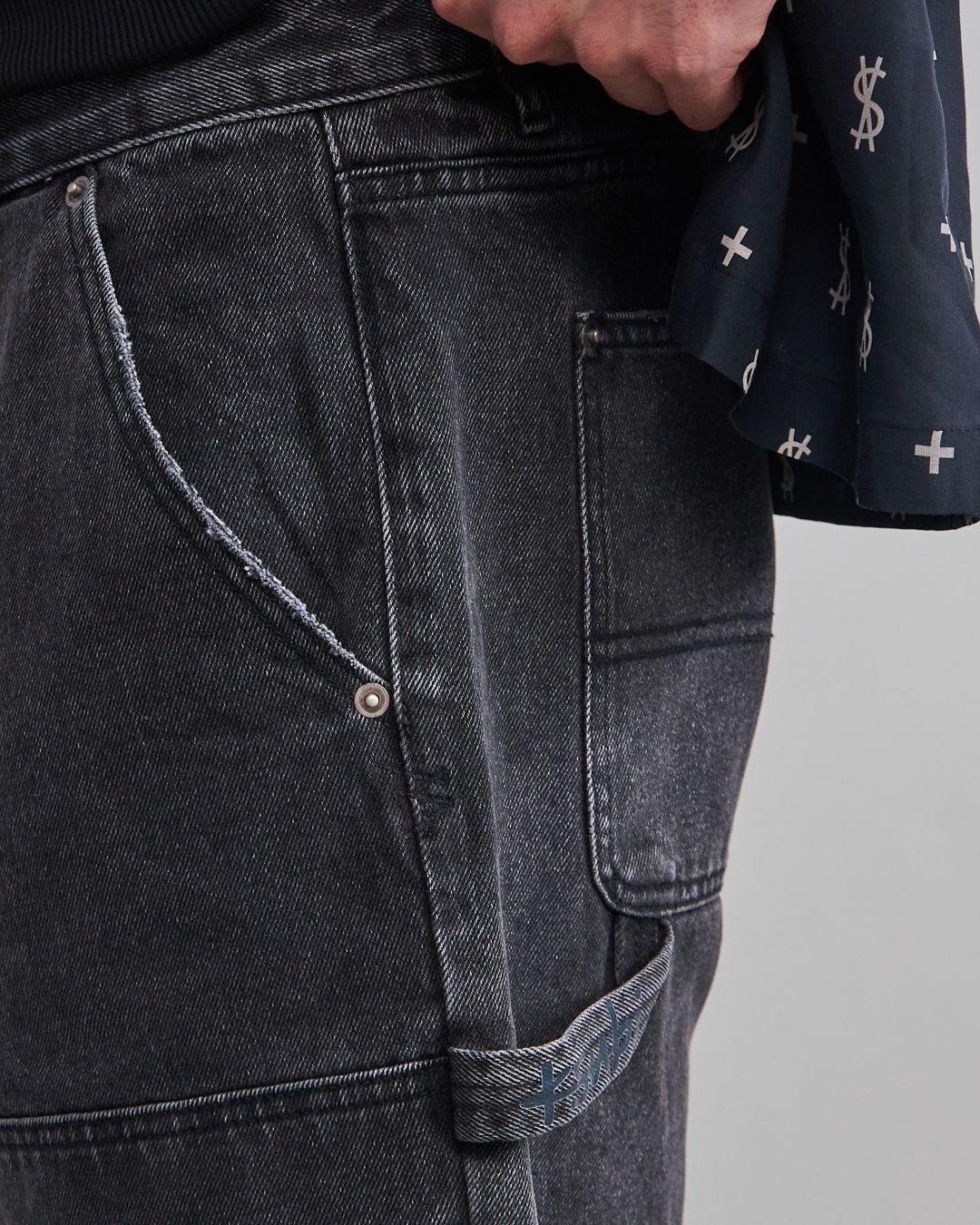 Купить Шорты KSUBI