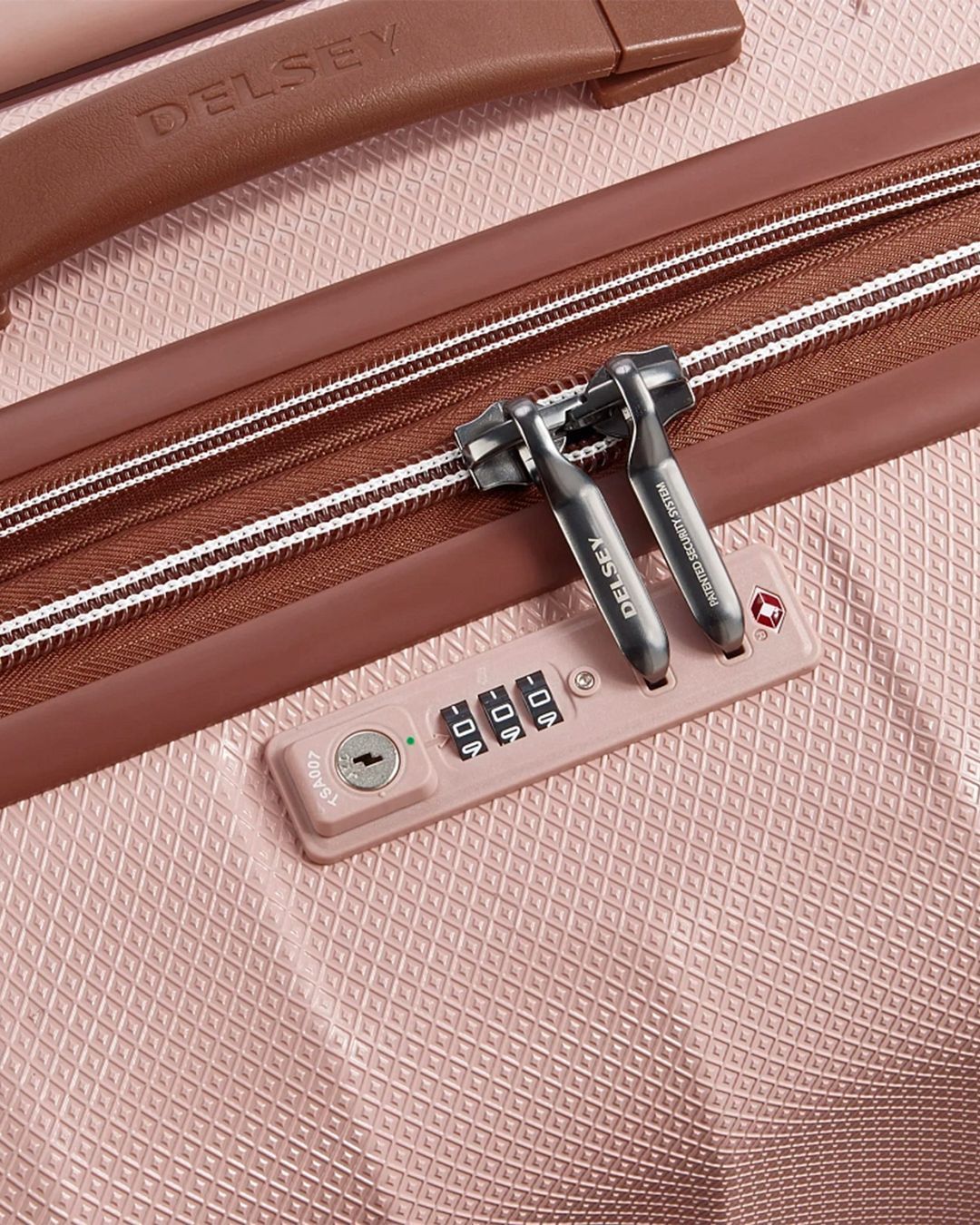 Купить Чемодан DELSEY