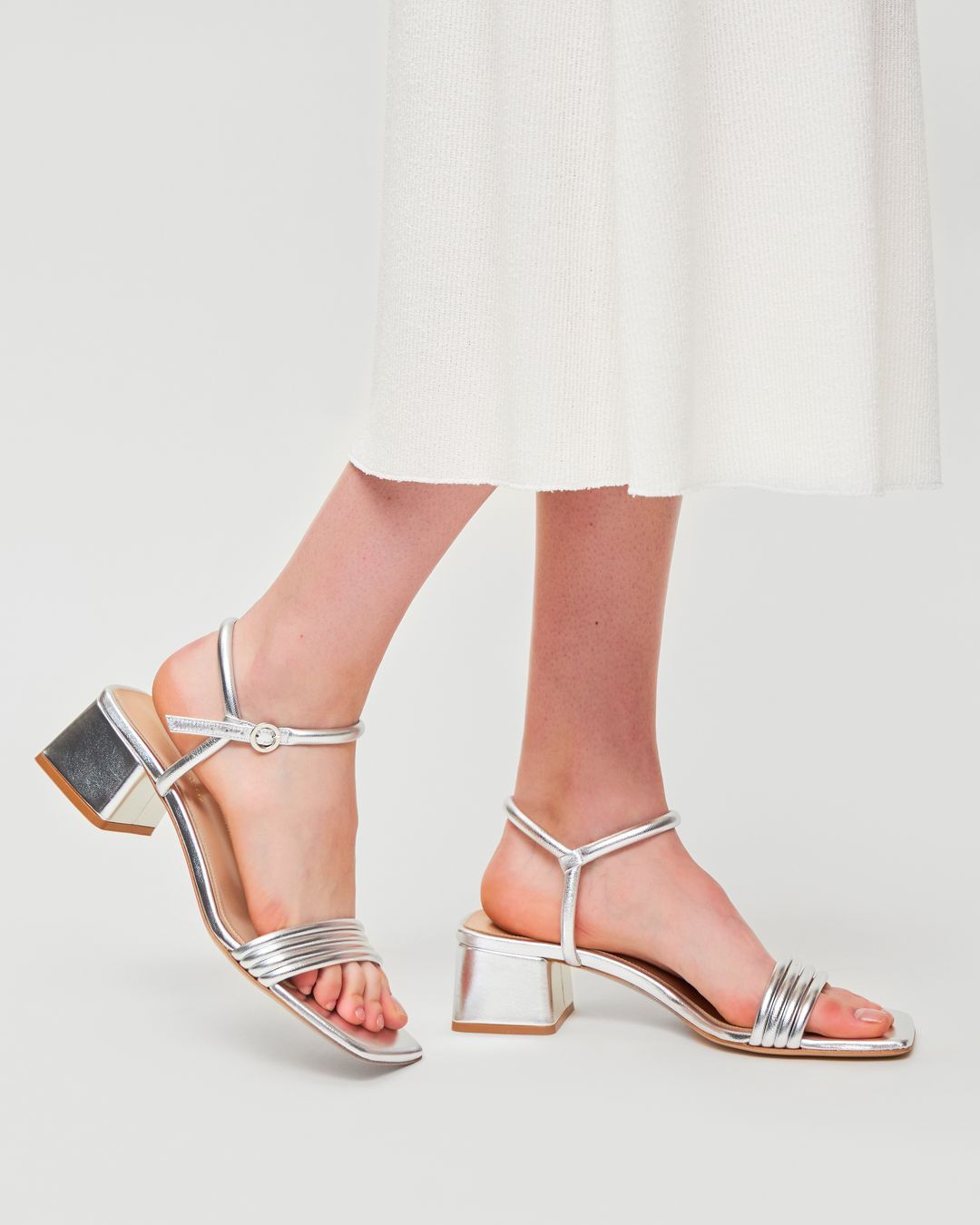 Купить Туфли GIANVITO ROSSI