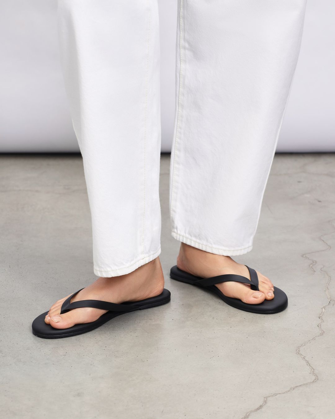 Купить Сандалии TKEES