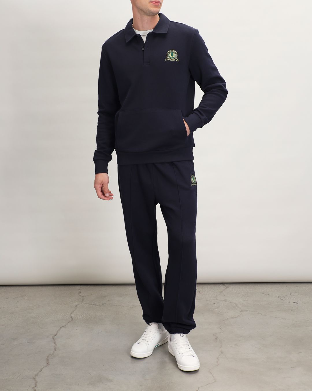 Купить Свитшот FRED PERRY