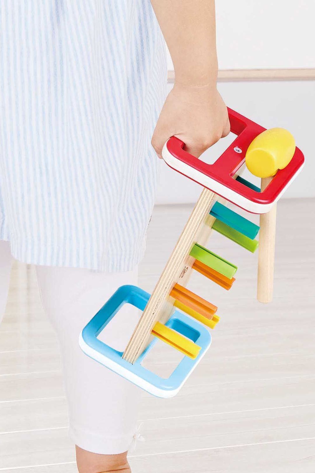 Купить Стучалка радужная HAPE