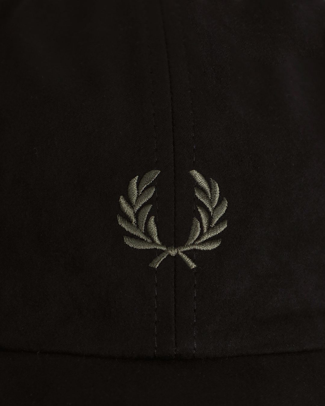 Купить Бейсболка FRED PERRY