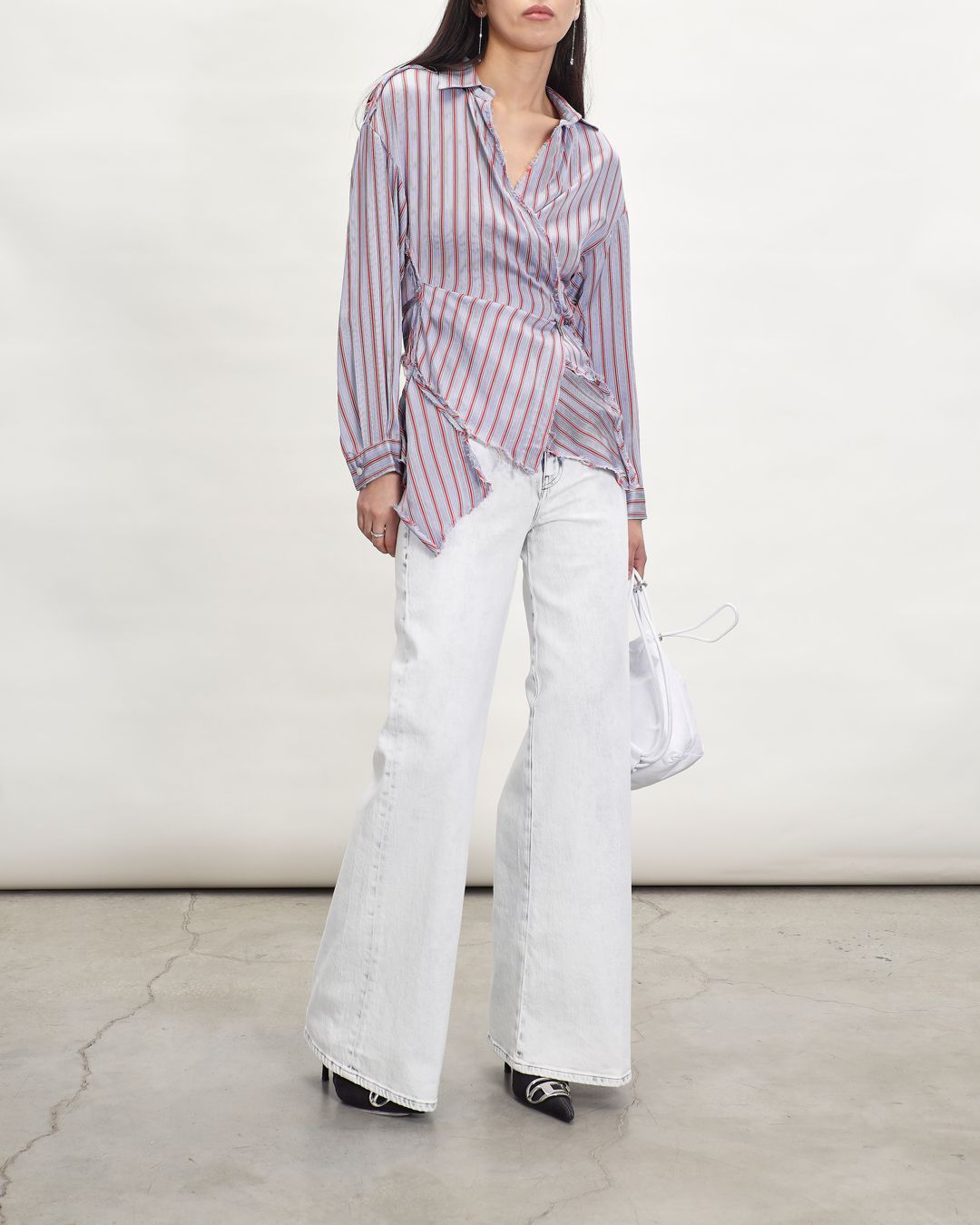 Купить Джинсы DIESEL