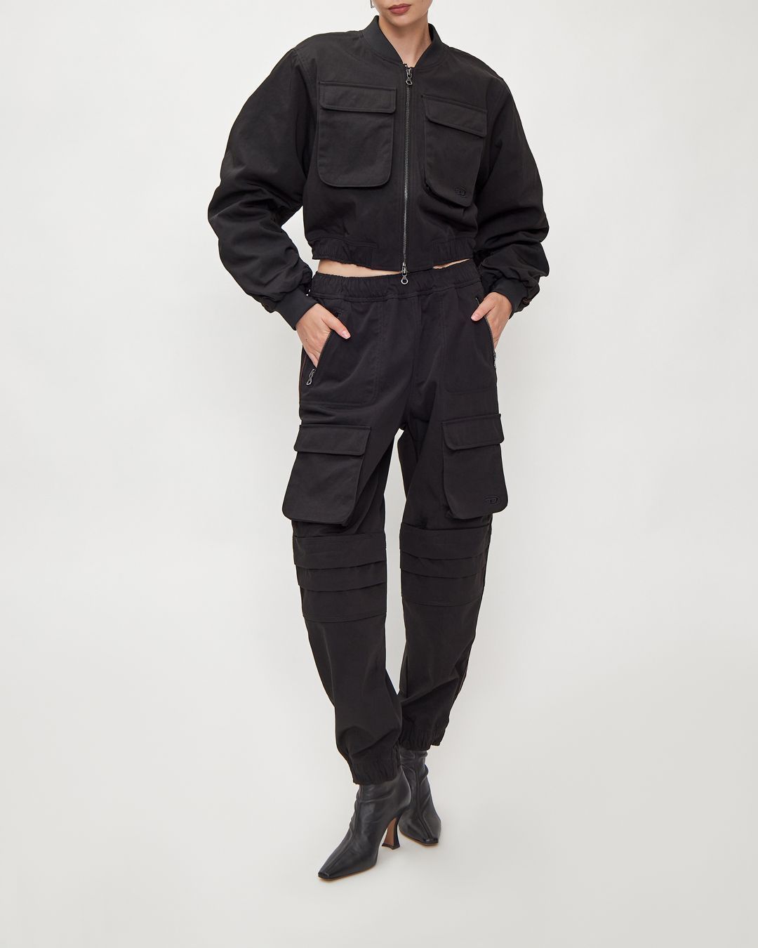 Купить Брюки DIESEL