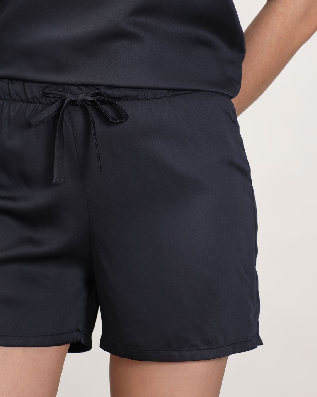 Купить Шорты DAILY REMINDER