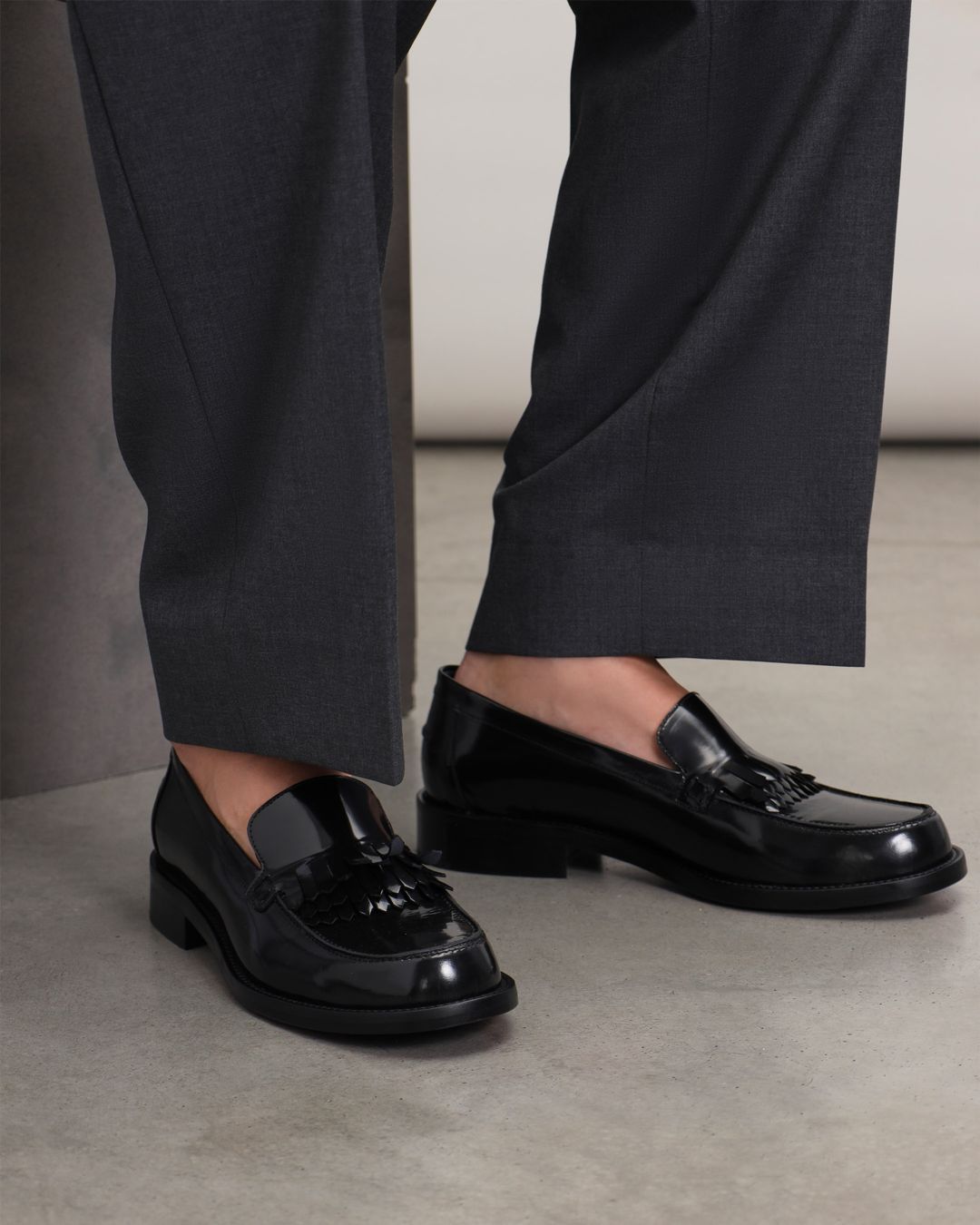 Купить Туфли REFINED