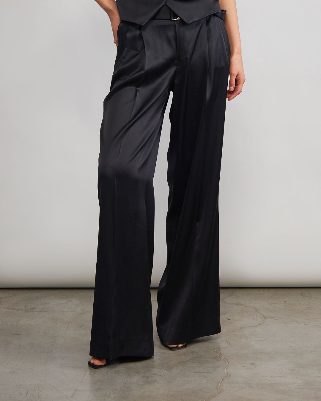 Купить Брюки JACOB LEE