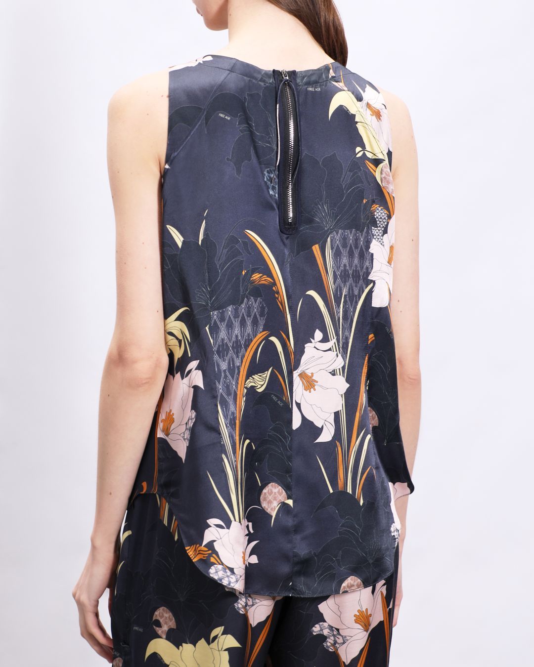 Купить Топ FREE AGE