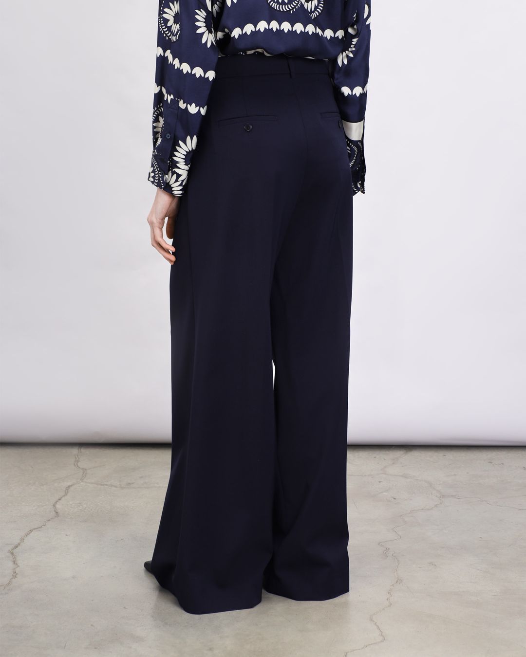 Купить Брюки WEEKEND MAX MARA