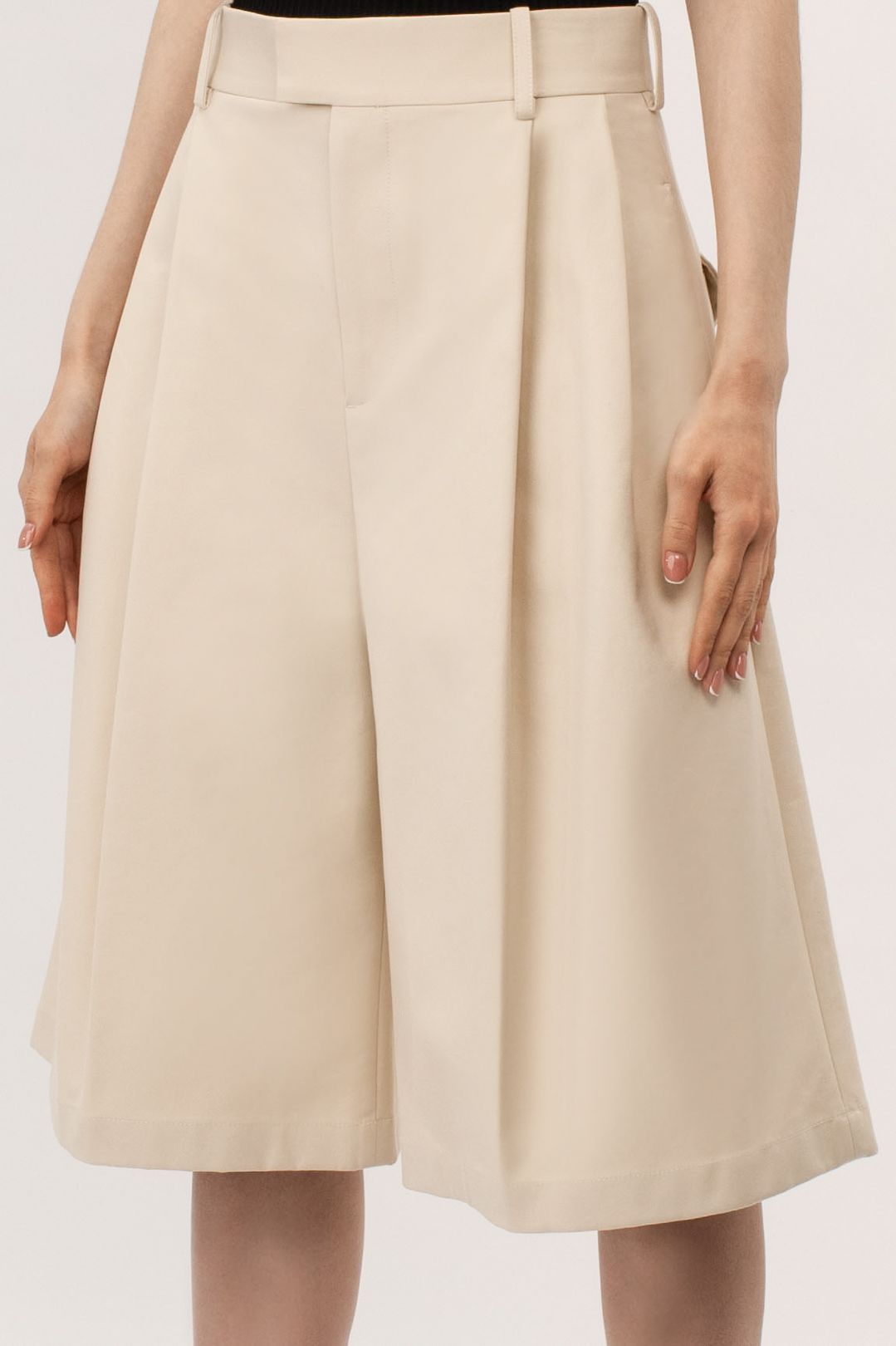 Купить Шорты BOTTEGA VENETA