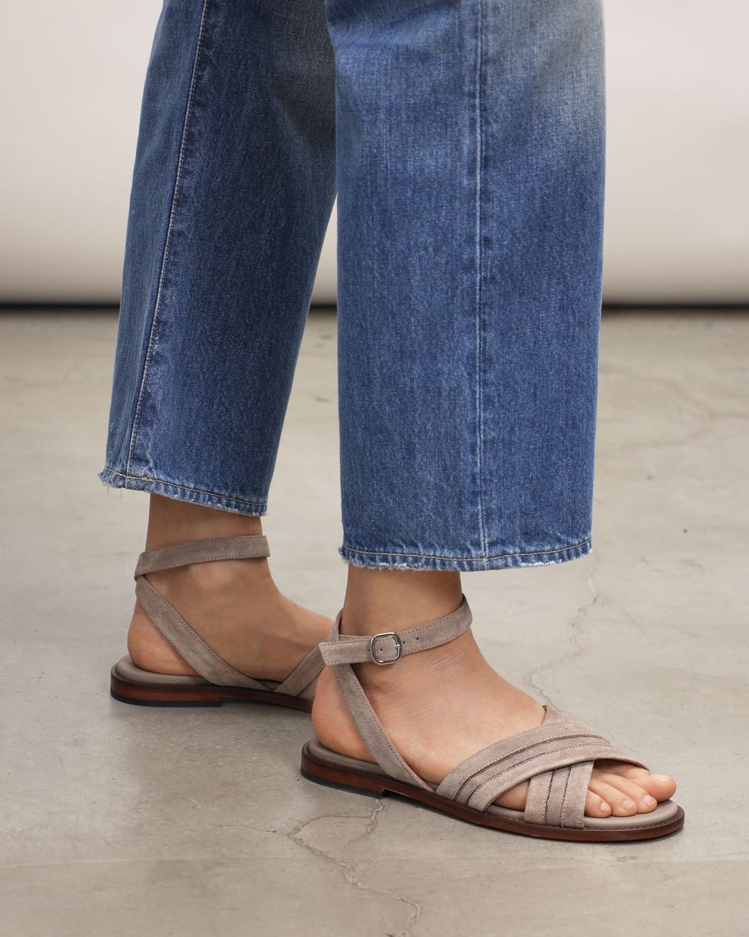 Купить Сандалии DOUCALS