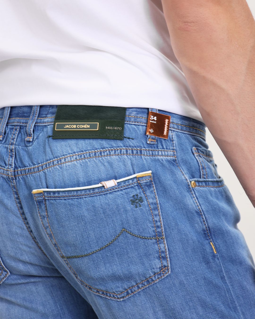 Купить Джинсы JACOB COHEN
