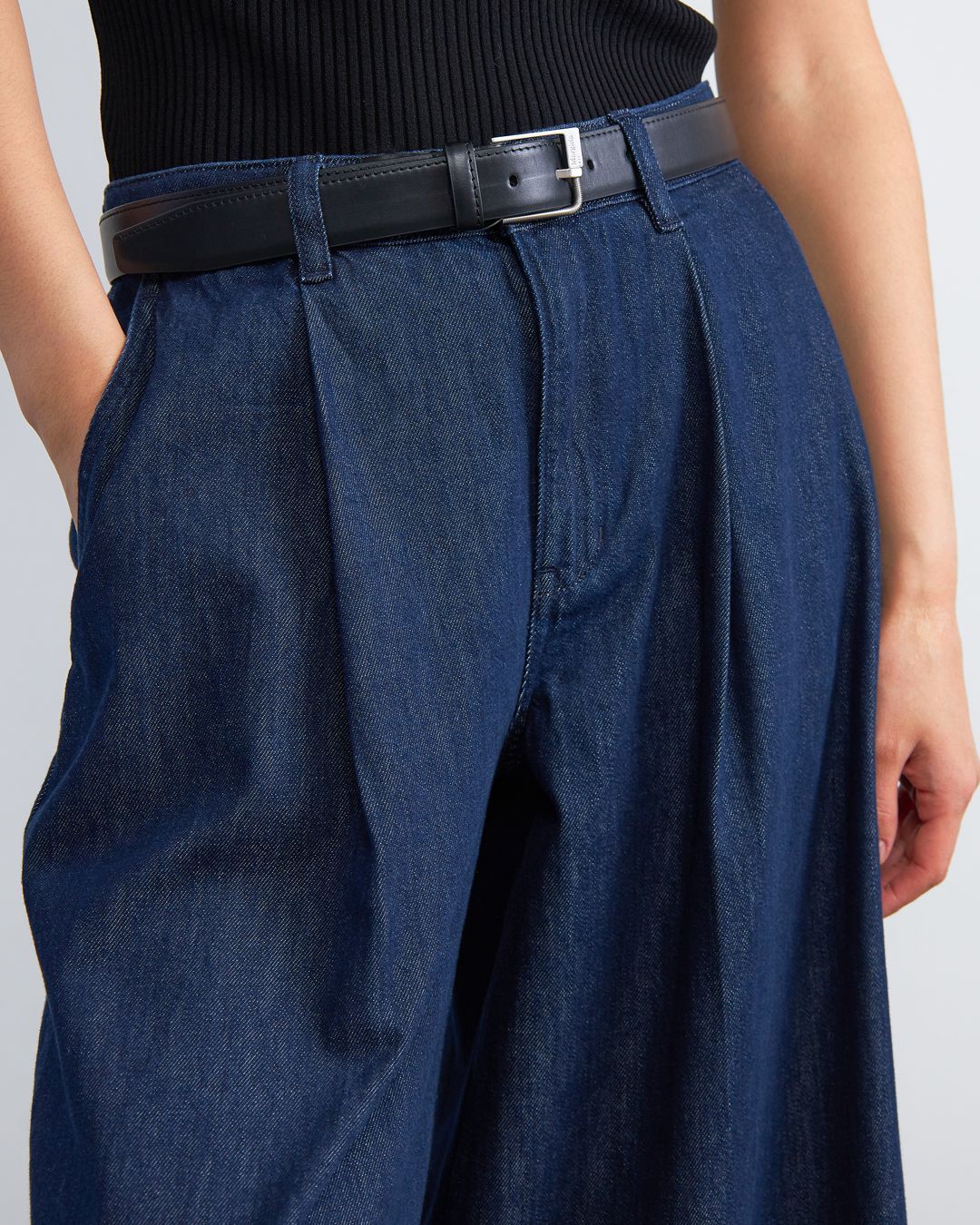 Купить Джинсы THEORY