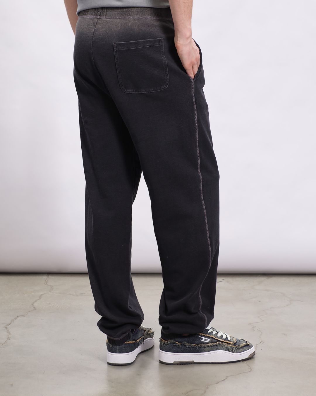 Купить Брюки DIESEL