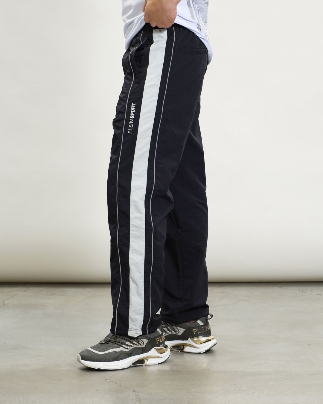 Купить Брюки PLEIN SPORT