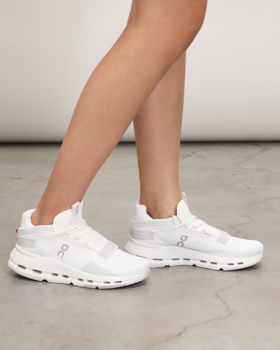 Купить Кроссовки ON