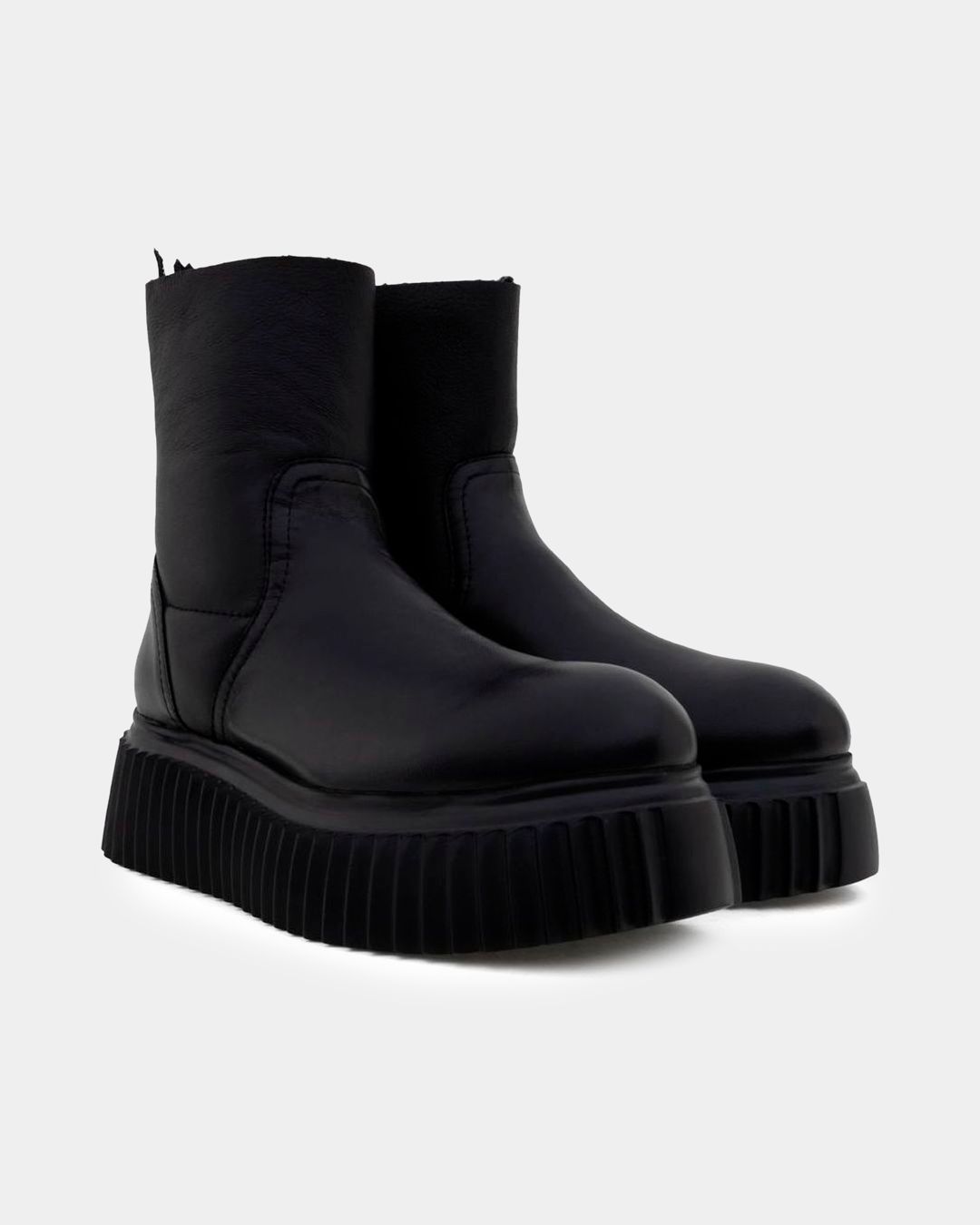 Купить Ботинки AGL