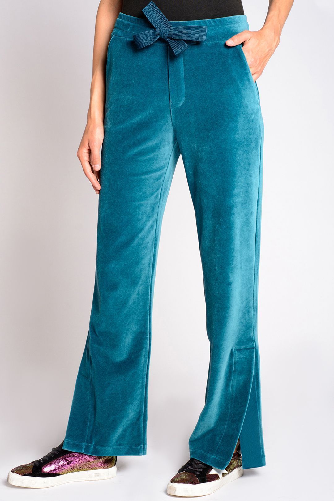 Купить Брюки MONCLER