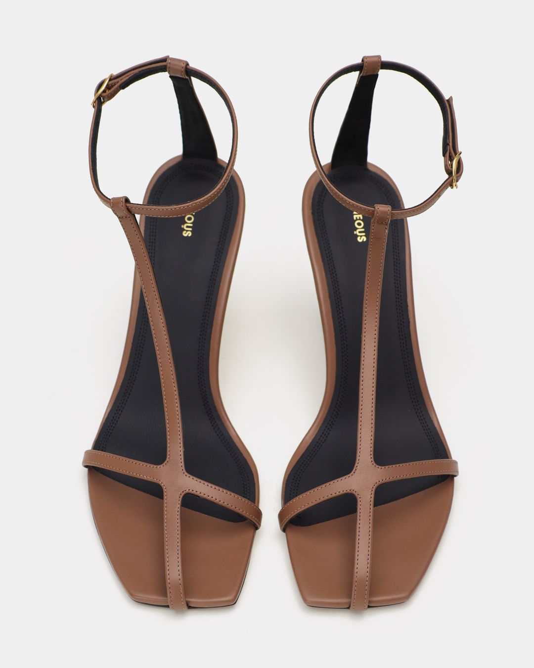 Купить Туфли NEOUS