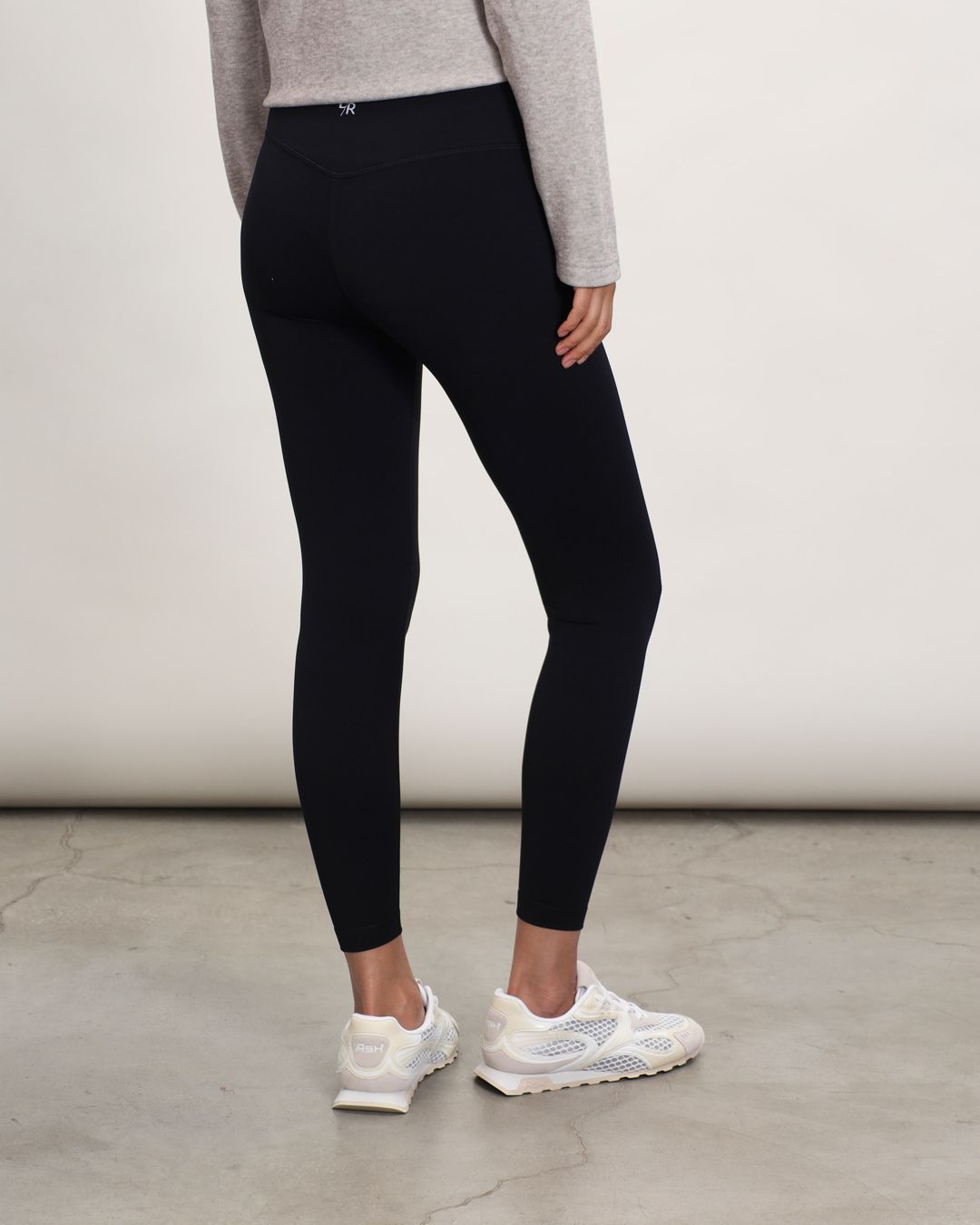 Купить Леггинсы DAILY REMINDER