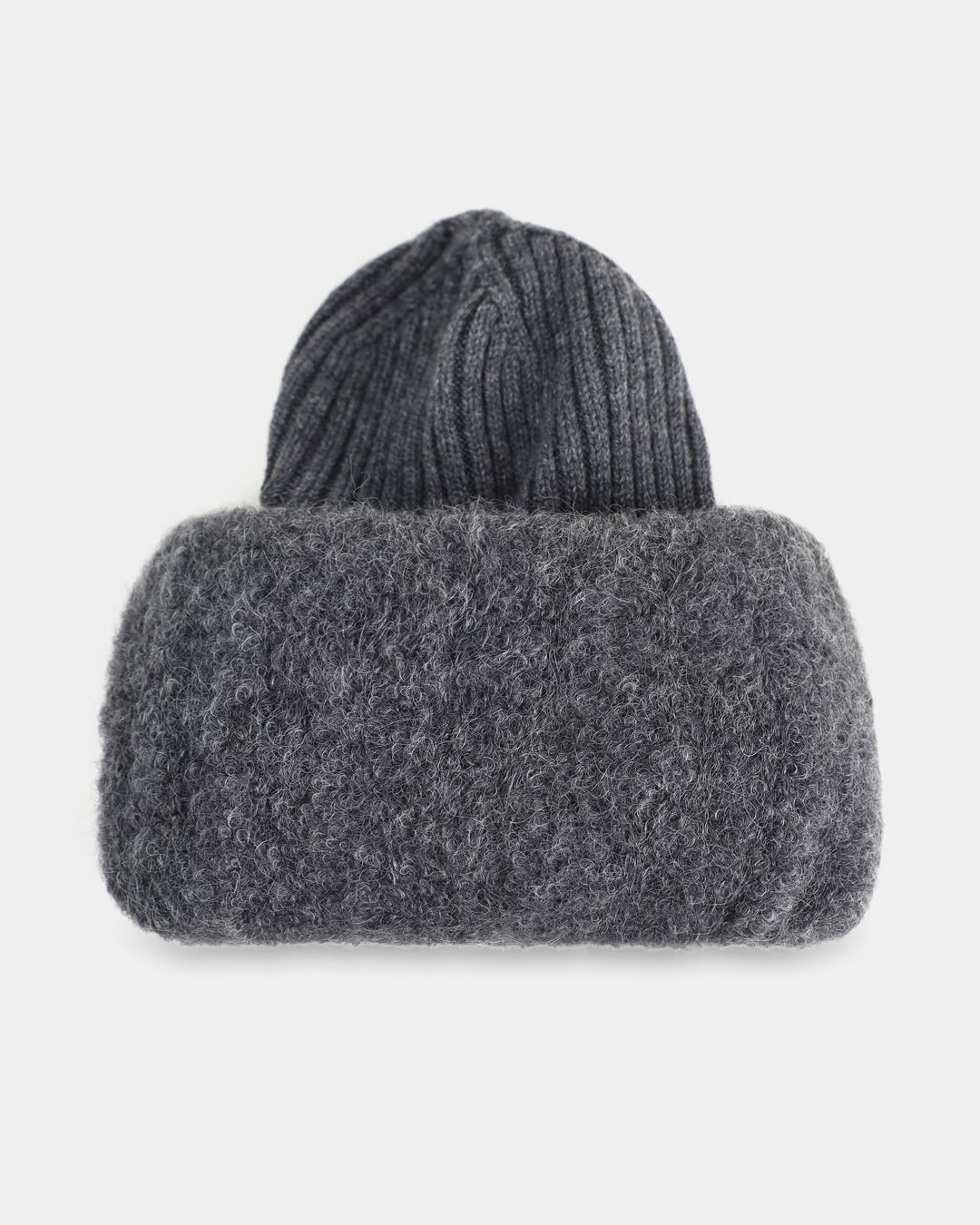 Купить Шапка FREE AGE