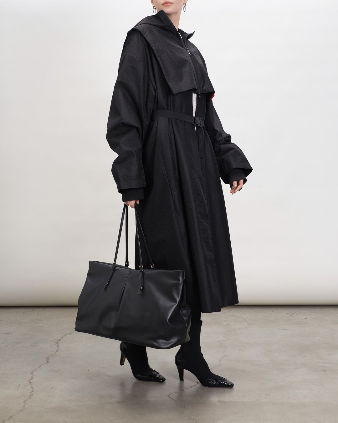 Купить Плащ MONOCHROME