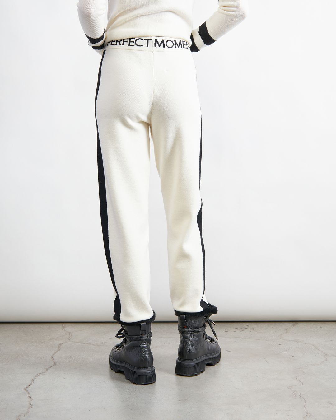 Купить Брюки PERFECT MOMENT