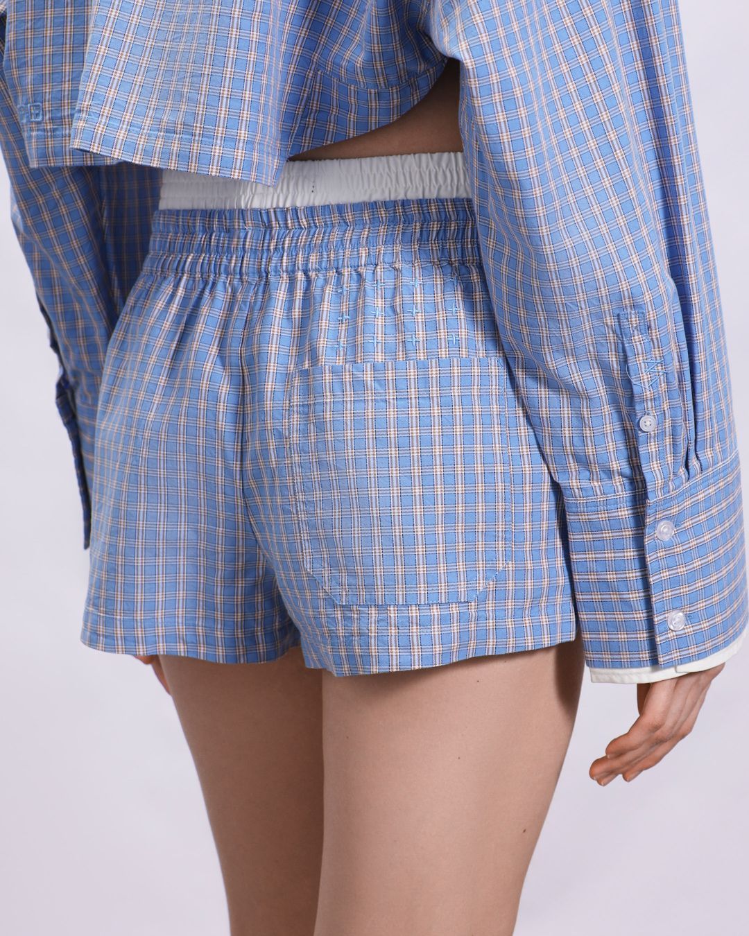 Купить Шорты KSUBI