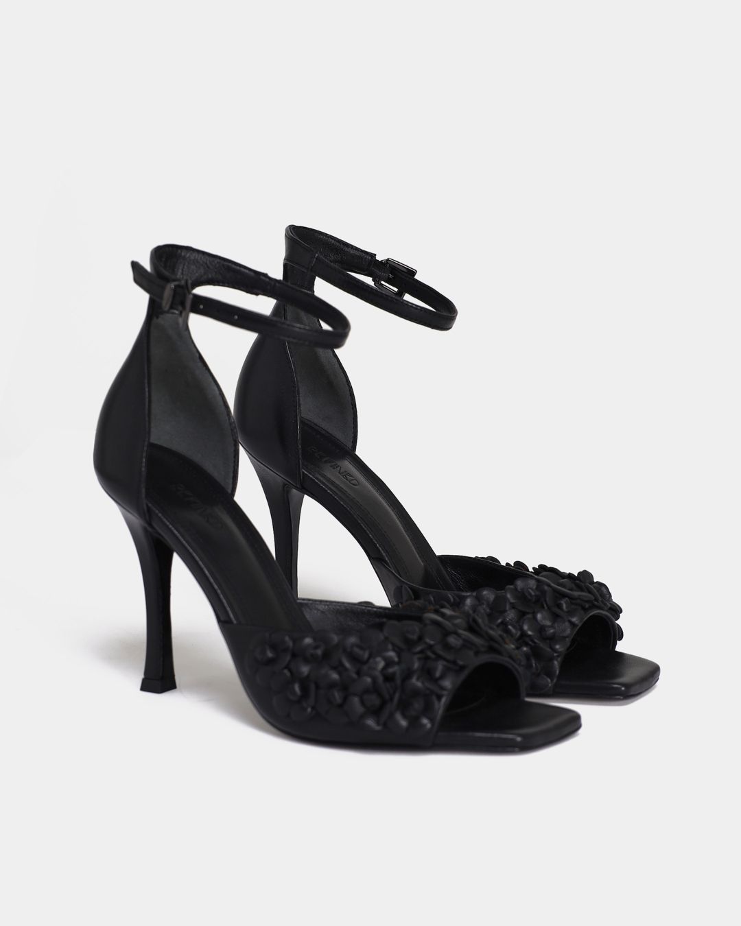 Купить Туфли REFINED