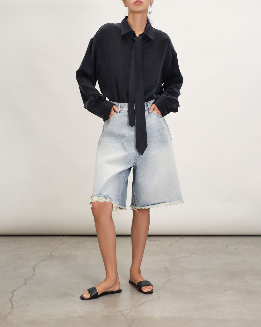 Купить Шорты PERVERT