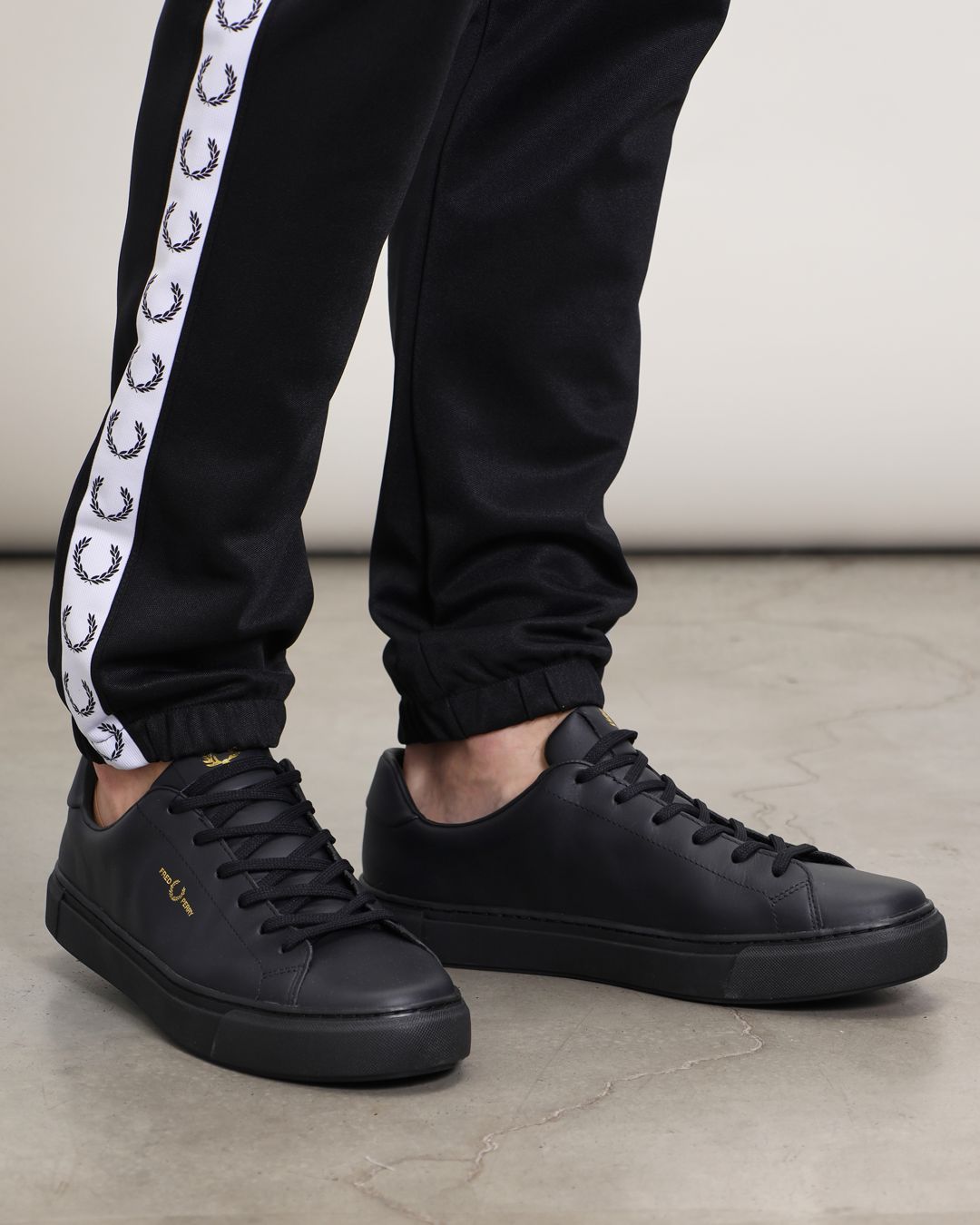 Купить Кеды FRED PERRY