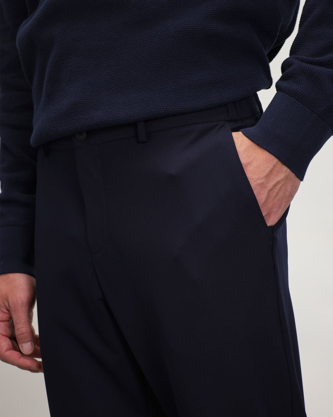 Купить Брюки HUGO BOSS