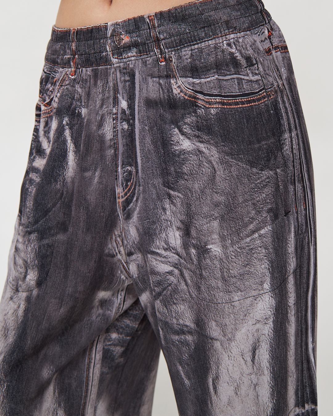 Купить Брюки DIESEL