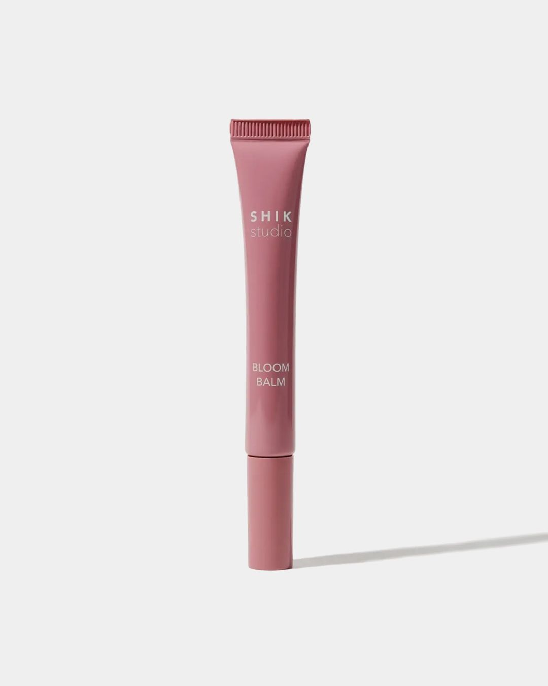 Купить Бальзам для губ 02 sakura SHIK