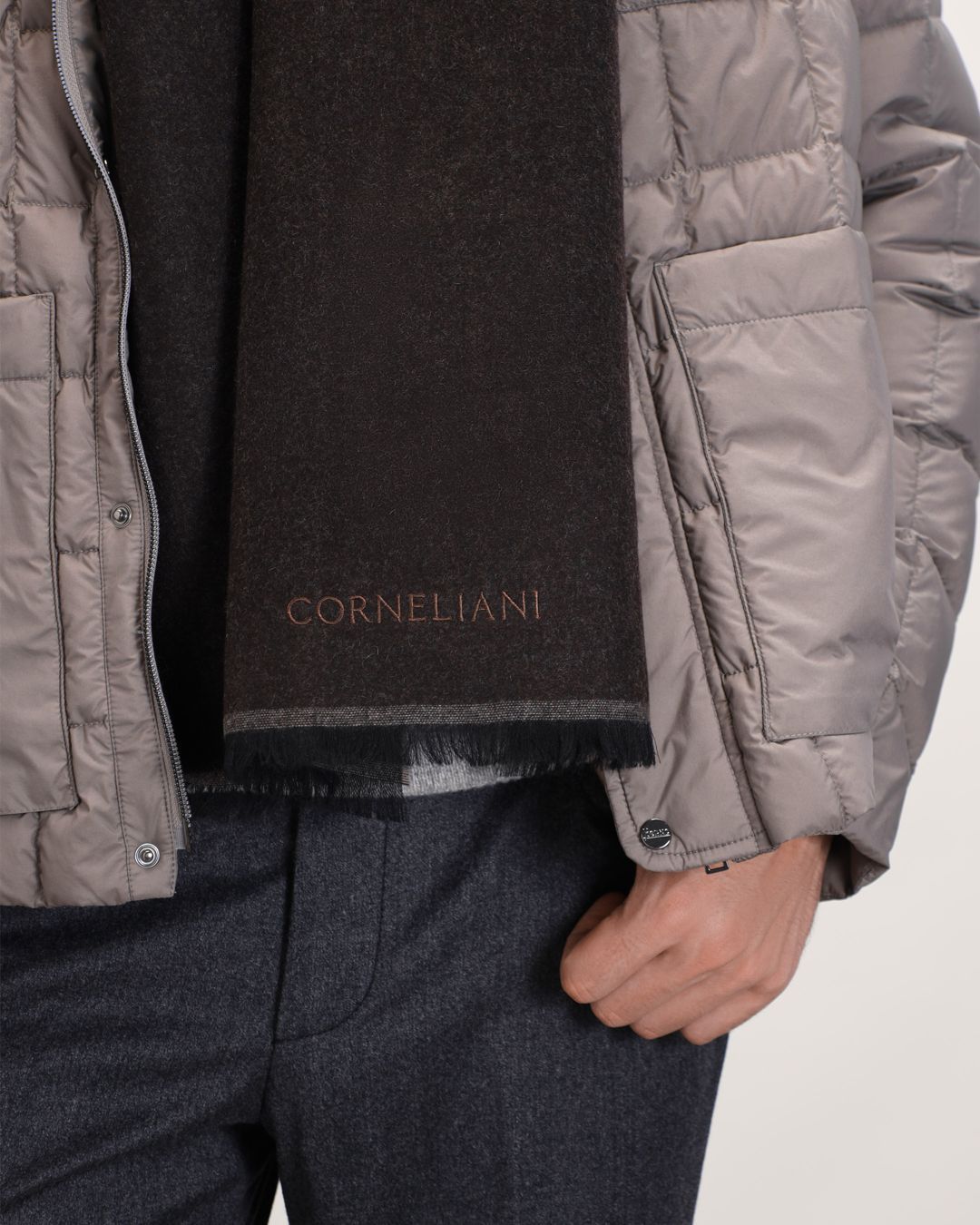 Купить Шарф CORNELIANI