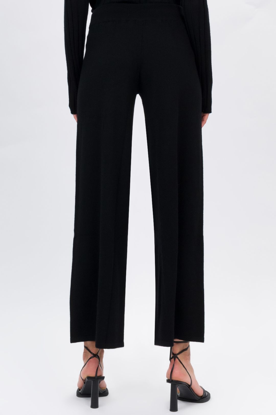 Купить Брюки LISA YANG