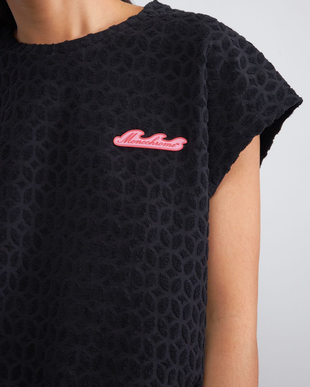 Купить Футболка MONOCHROME