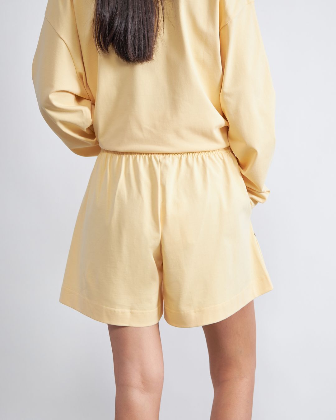 Купить Шорты MONOCHROME