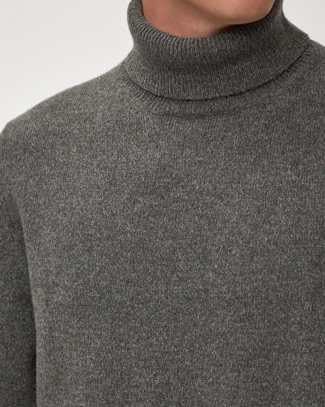 Купить Свитер CORNELIANI