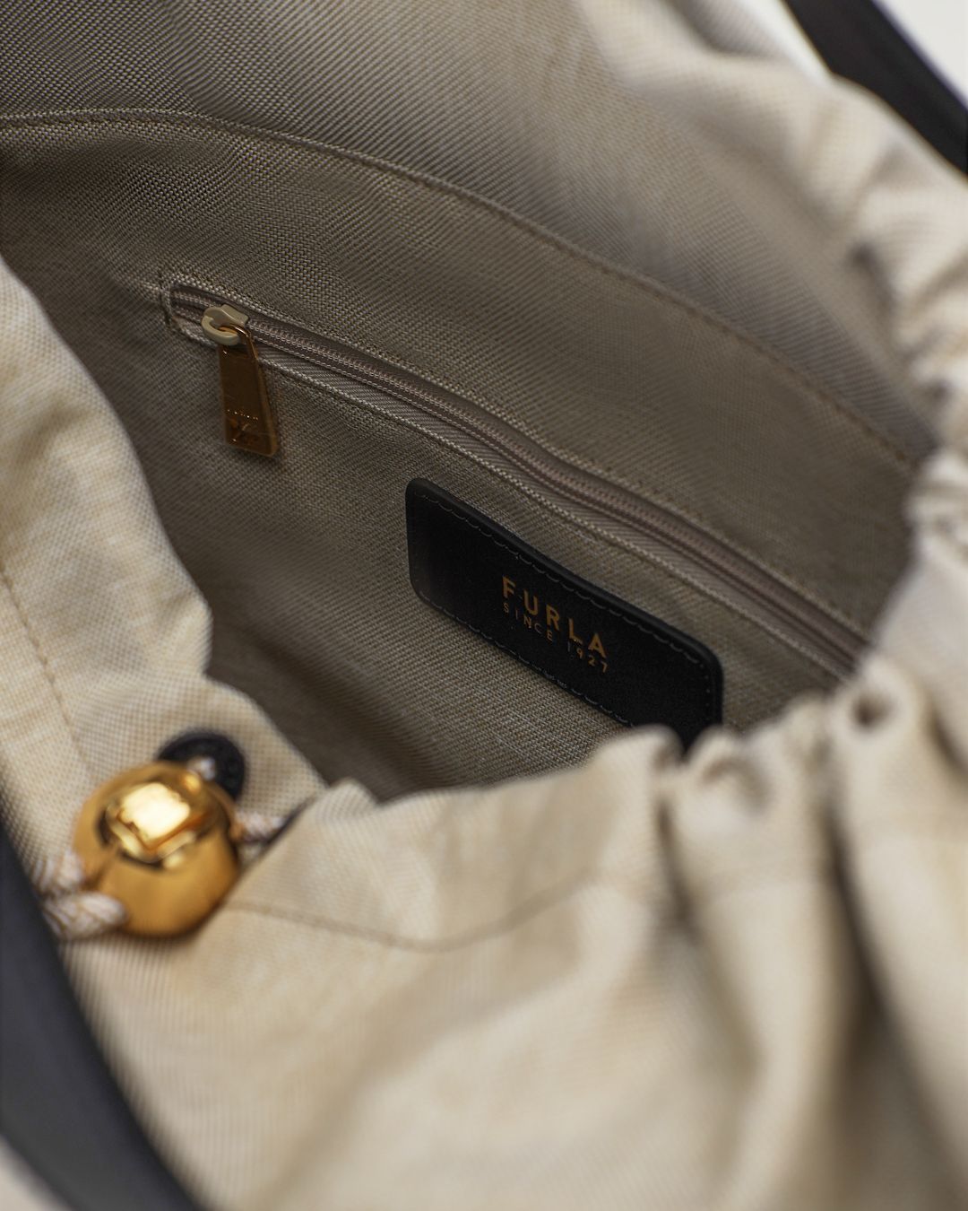 Купить Сумка FURLA