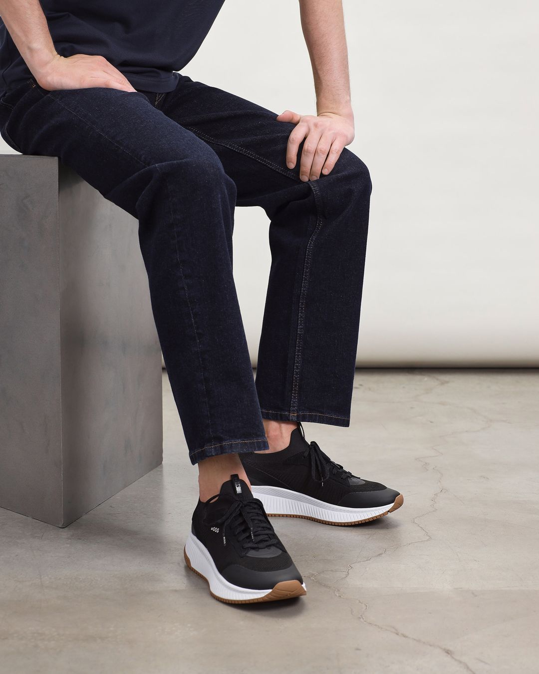 Купить Кроссовки HUGO BOSS