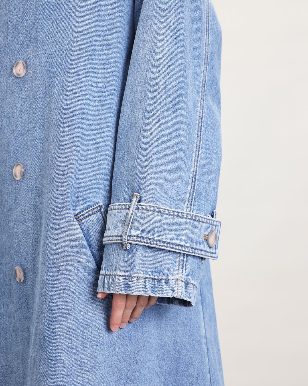 Купить Плащ MONOCHROME