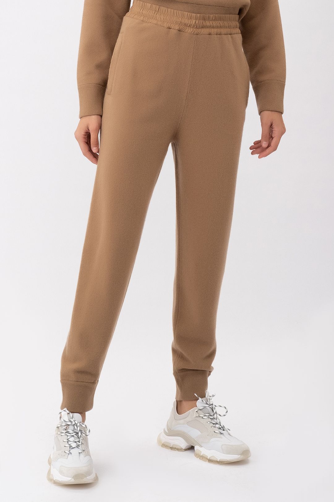 Купить Брюки MONCLER